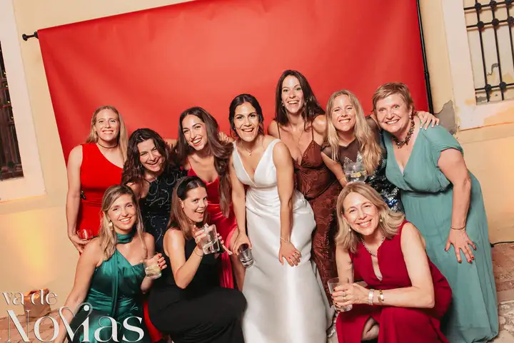 boda vallesa mandor idaira jose luis photocall