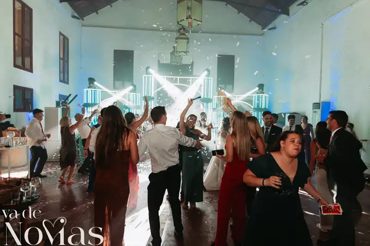 boda vallesa mandor idaira jose luis fiesta portada