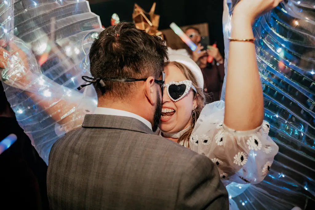 reportaje boda Itziar Carlos Ca pareja fiesta