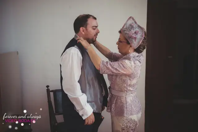 vistiendose novios Les casotes Castellon