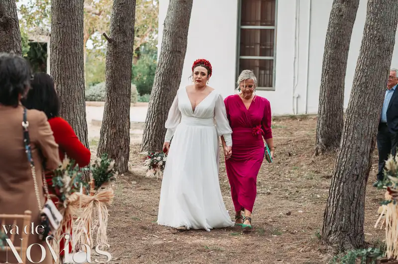 boda masia niñerola maria cristian Salida / Entrada