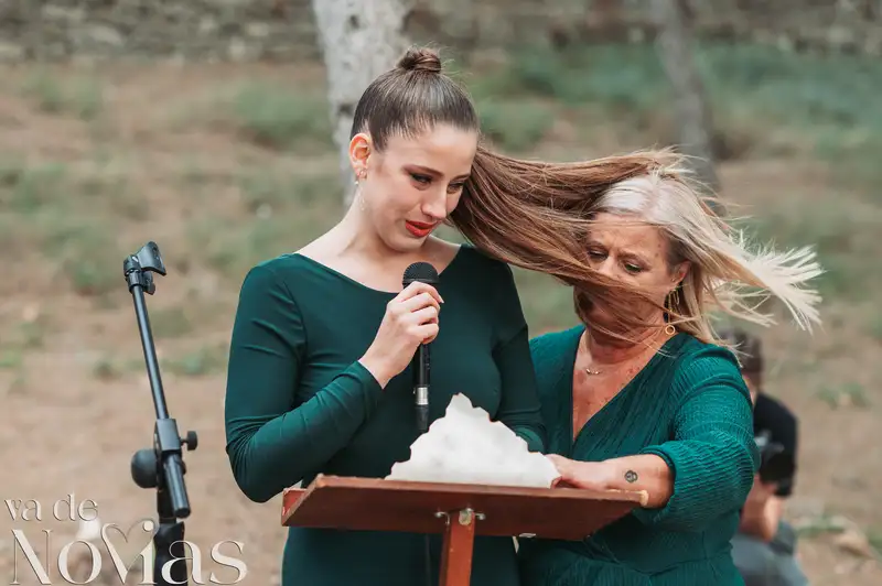 boda masia niñerola maria cristian ceremonia divertidas