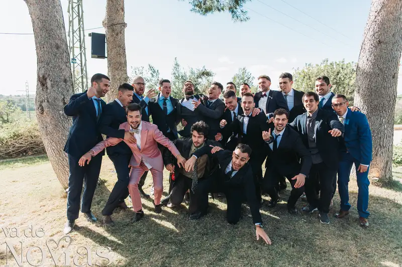 boda masia niñerola maria cristian coctel grupales