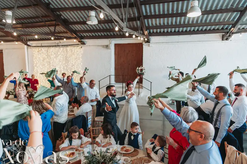 boda masia niñerola maria cristian banquete