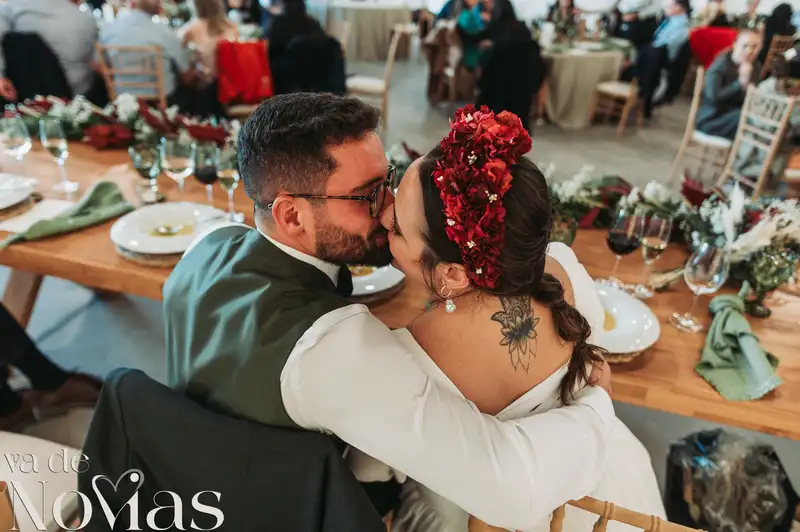 boda masia niñerola maria cristian banquete portada