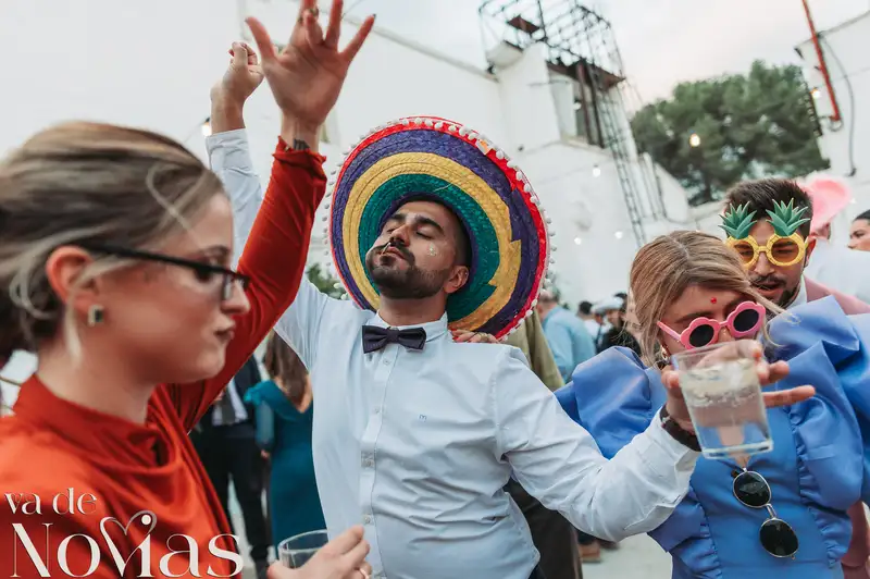 boda masia niñerola maria cristian fiesta
