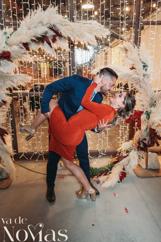 boda masia niñerola maria cristian photocall