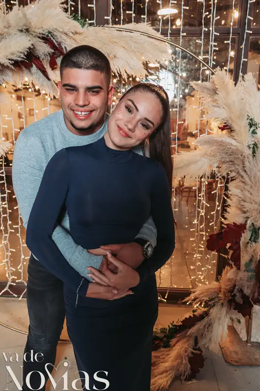 boda masia niñerola maria cristian photocall