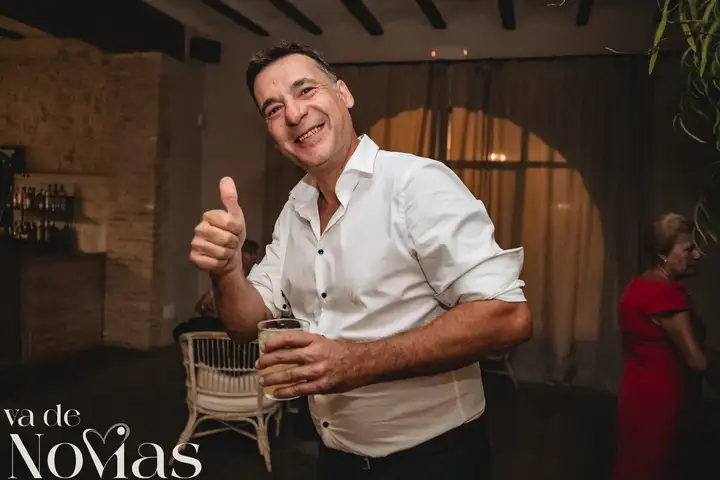 Mas de Alzedo Ribarroja Marta Jose fiesta