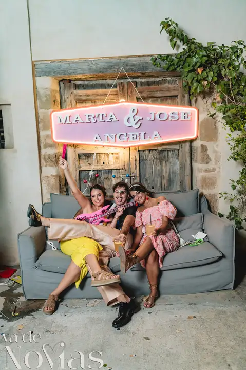 Mas de Alzedo Ribarroja Marta Jose photocall