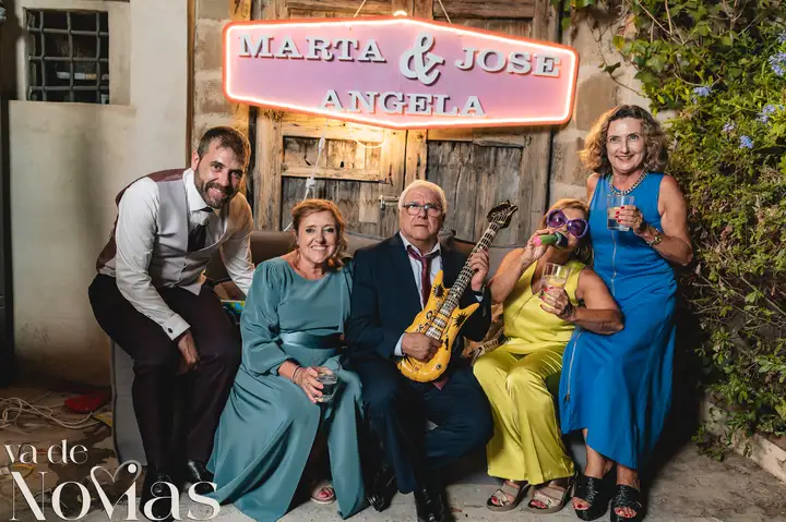 Mas de Alzedo Ribarroja Marta Jose photocall