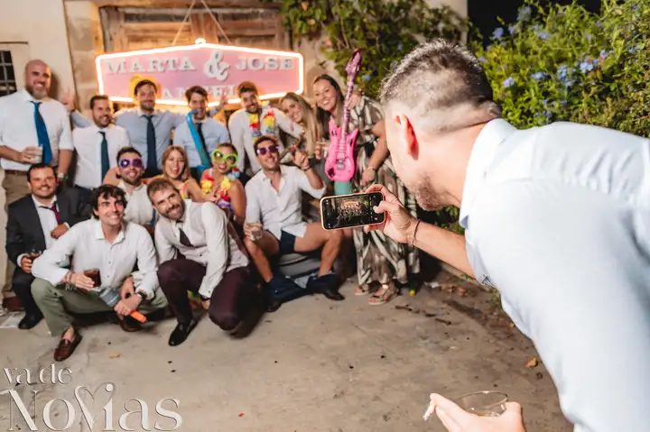 Mas de Alzedo Ribarroja Marta Jose divertidas photocall