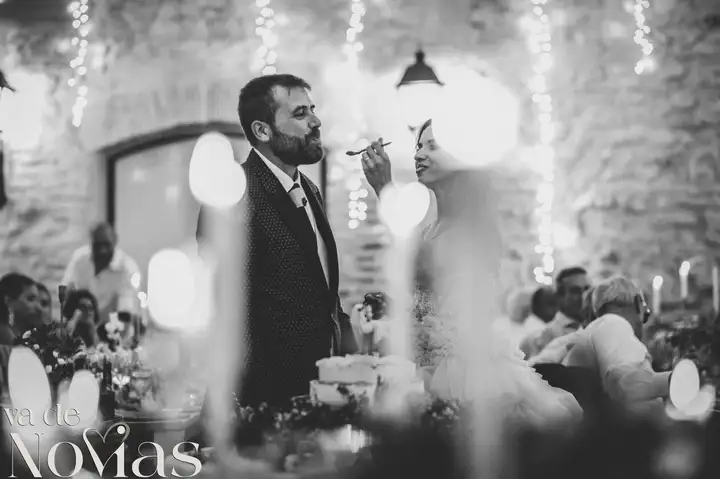 Mas de Alzedo Ribarroja Marta Jose banquete portada sesion pareja