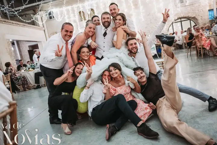 Mas de Alzedo Ribarroja Marta Jose banquete divertidas portada