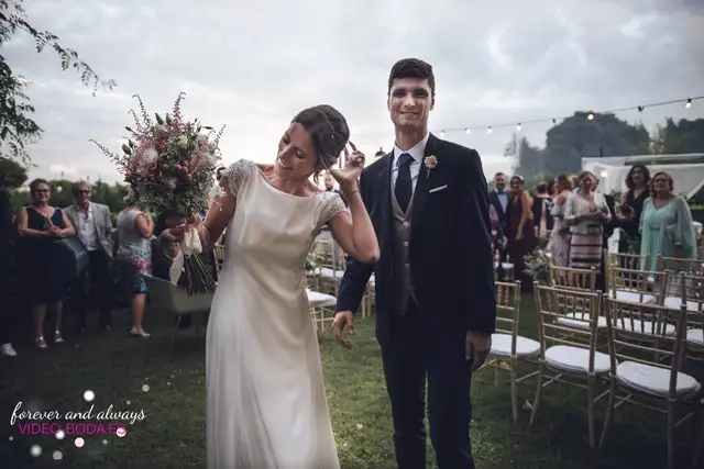 Este 15 de septiembre trabajamos como fotógrafos de bodas para Nuria & Luis, los novios se casaron en Huerto Barral Boluda, un espacio de bodas ubicado en Picanya.