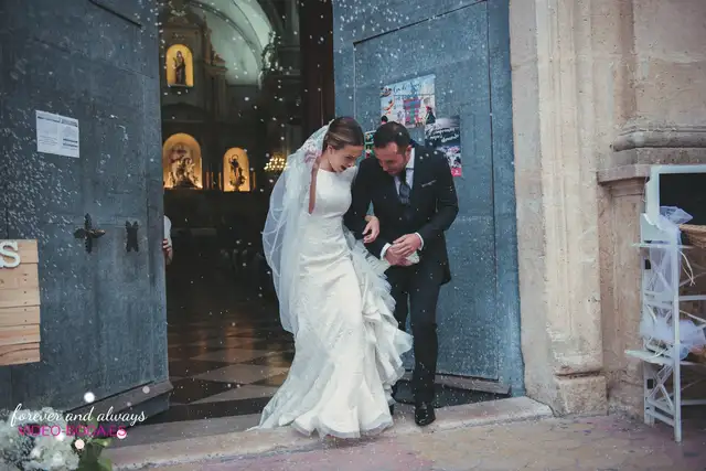 fotos salida iglesia