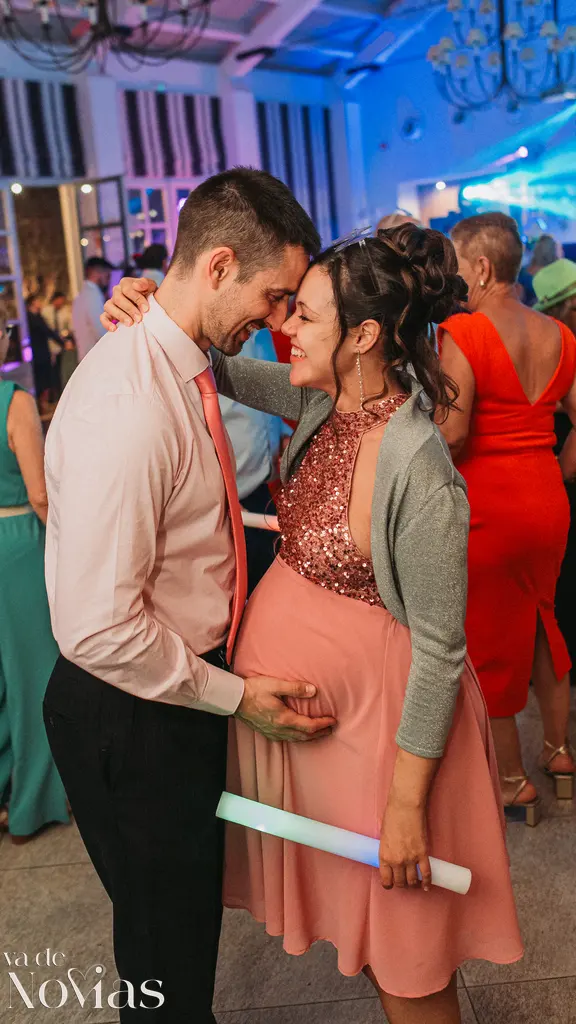 boda campo anibal raquel sergio fiesta photocall