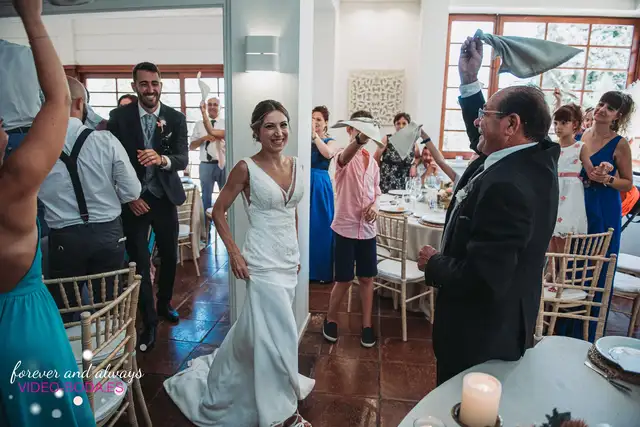 Reportaje boda tamara Asis Sauces Olimar Chiva banquete