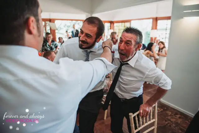 Reportaje boda tamara Asis Sauces Olimar Chiva banquete