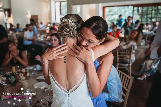 Reportaje boda tamara Asis Sauces Olimar Chiva emotivas portada