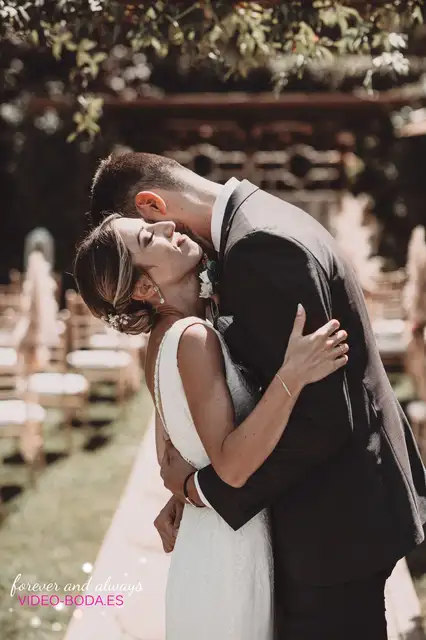 Reportaje boda tamara Asis Sauces Olimar Chiva portada sesion pareja