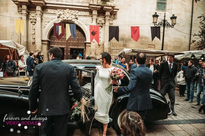 fotografías entrada ceremonia religiosa