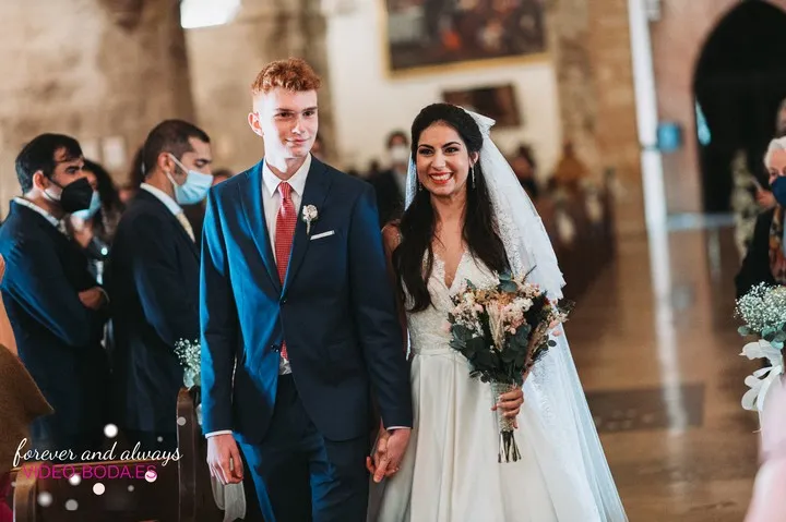 fotografías entrada ceremonia religiosa