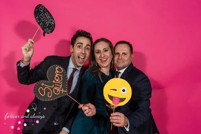 fotografías photocall Lourdes e Isidro Campo Anibal