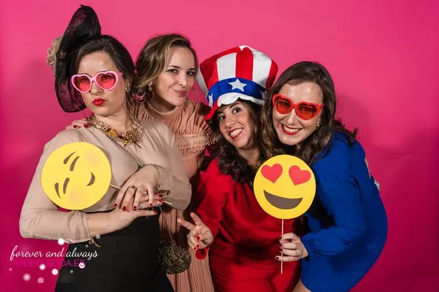 fotografías photocall Lourdes e Isidro Campo Anibal