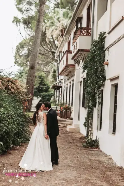 boda masia del carmen Laura Julian portada sesion pareja