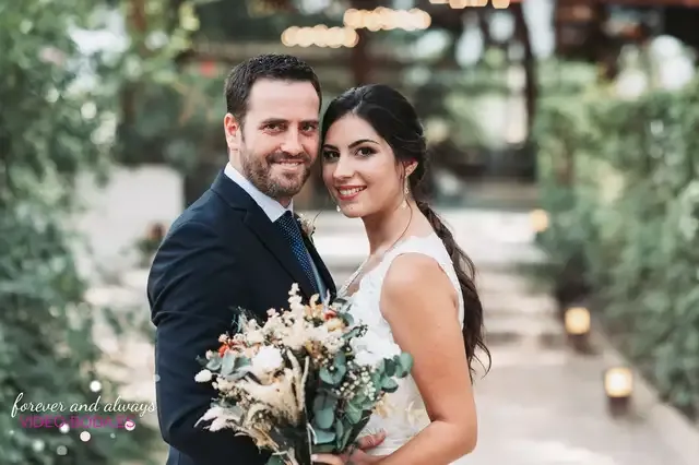 boda masia del carmen Laura Julian portada sesion pareja