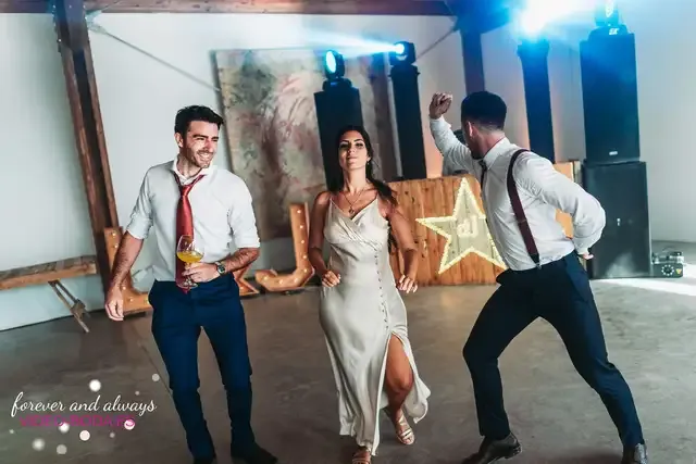 boda masia del carmen Laura Julian fiesta photocall