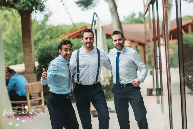 boda masia del carmen Laura Julian fiesta photocall