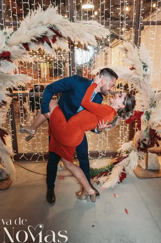 boda masia niñerola maria cristian photocall
