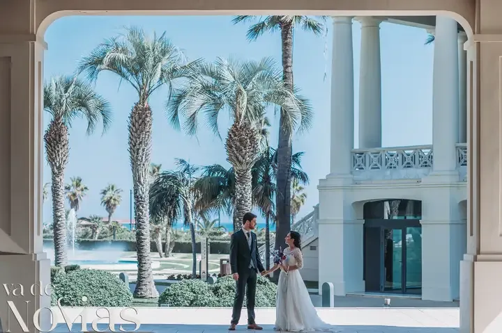 boda hotel las arena angela sergio portada sesion pareja