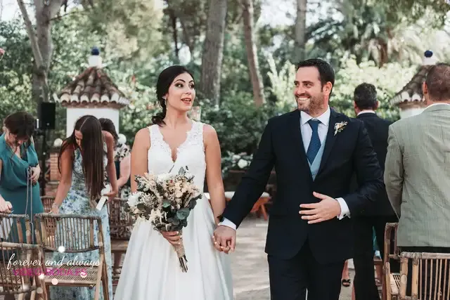 boda masia del carmen Laura Julian Salida / Entrada ceremonia