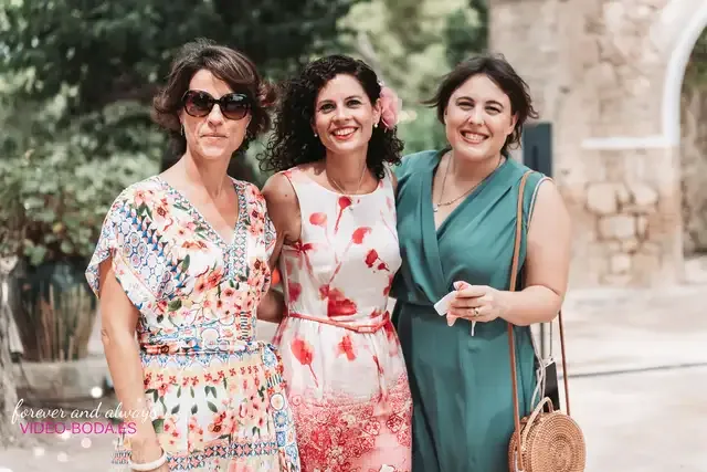 boda masia del carmen Laura Julian coctel grupales