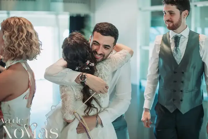 boda hotel las arena angela sergio banquete emotivas