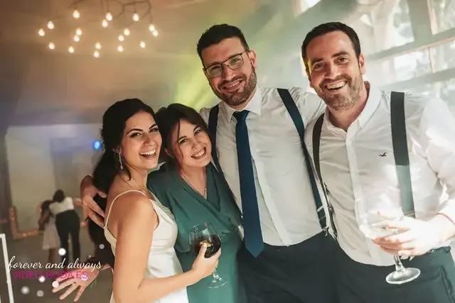 boda masia del carmen Laura Julian fiesta photocall