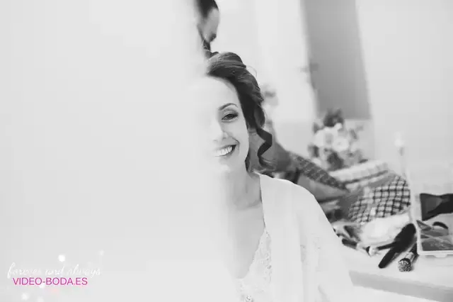 boda el telar Miquel Marti Alba Emilio q BW preparativos