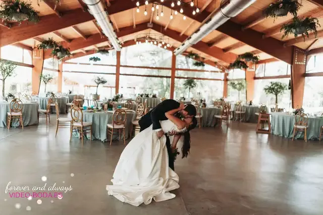 boda masia del carmen Laura Julian portada sesion pareja
